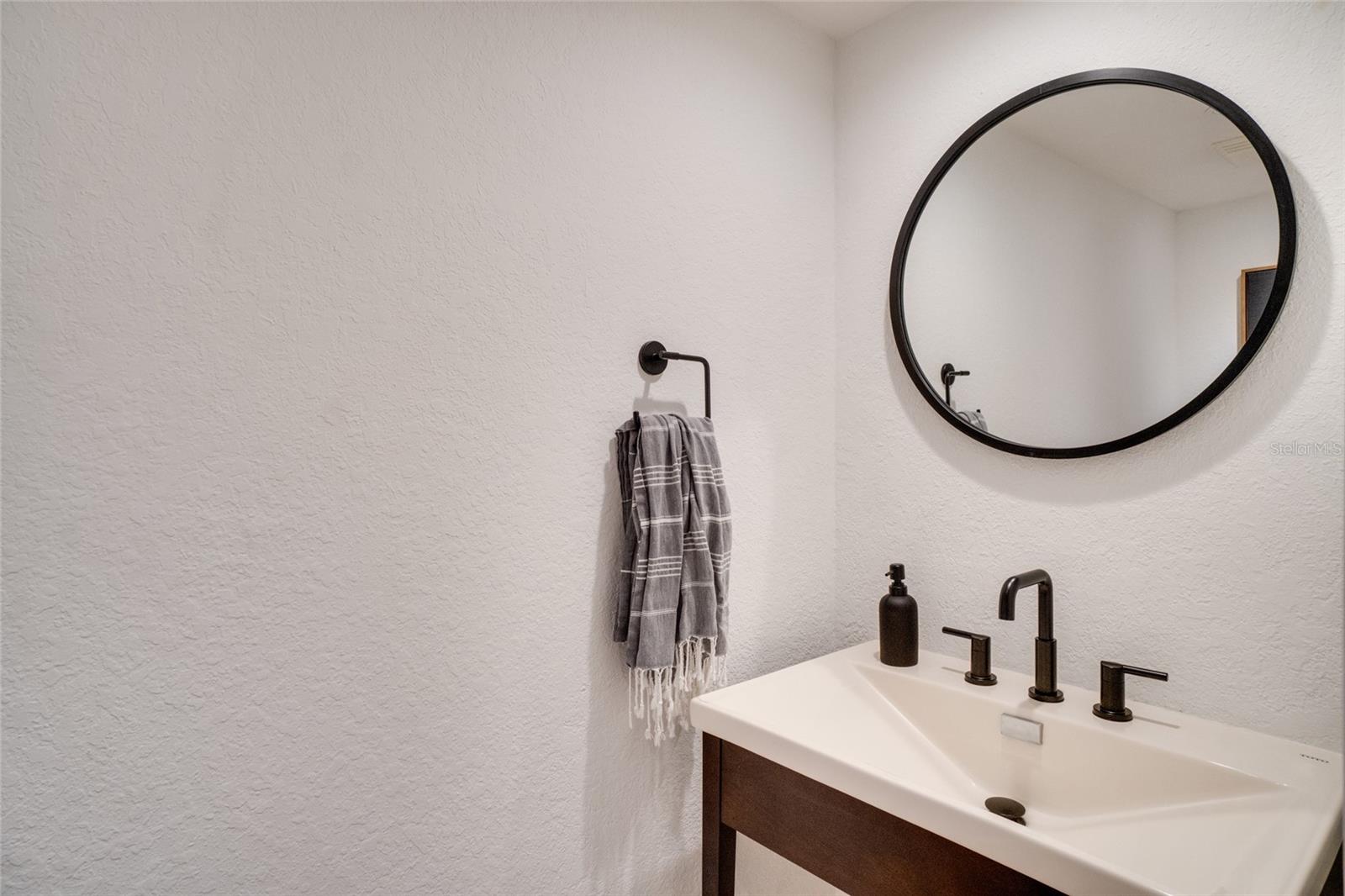 QUARTERS AT WINTER PARK CONDO - Residential Lease