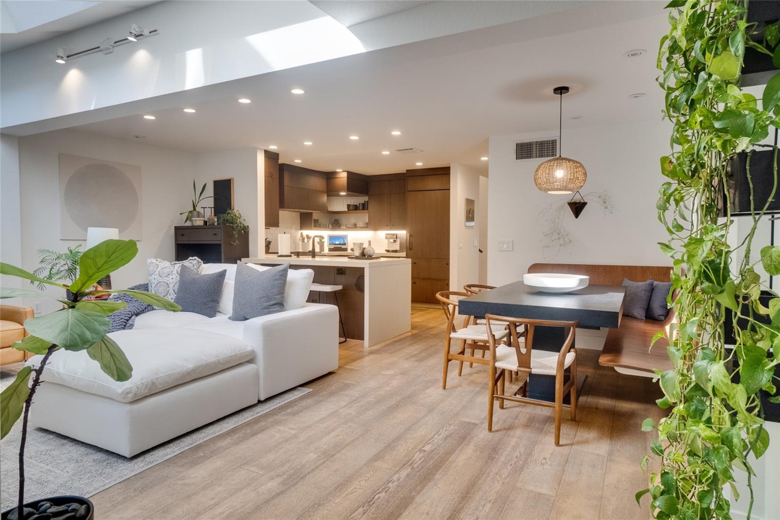 QUARTERS AT WINTER PARK CONDO - Residential Lease