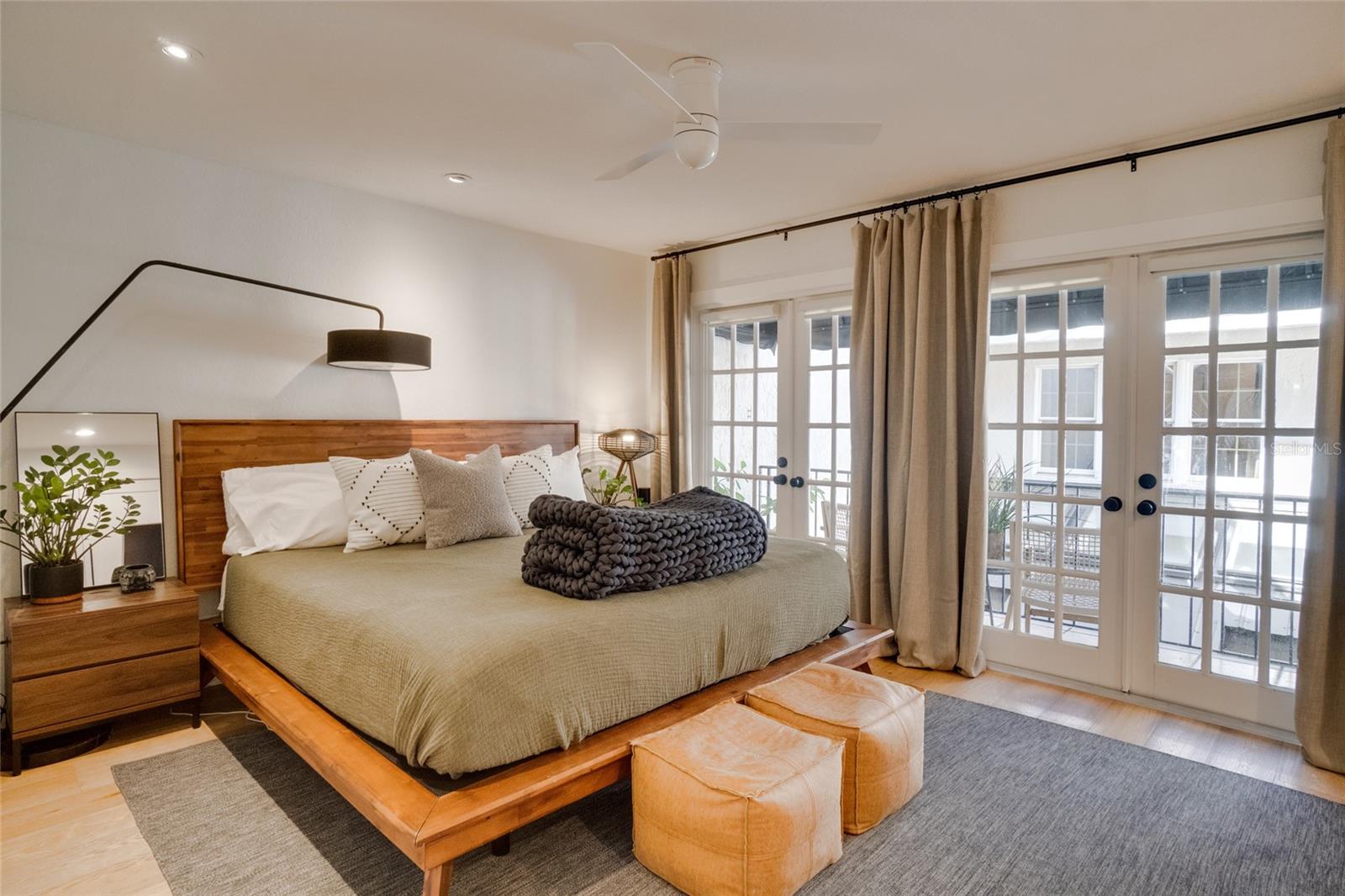 QUARTERS AT WINTER PARK CONDO - Residential Lease