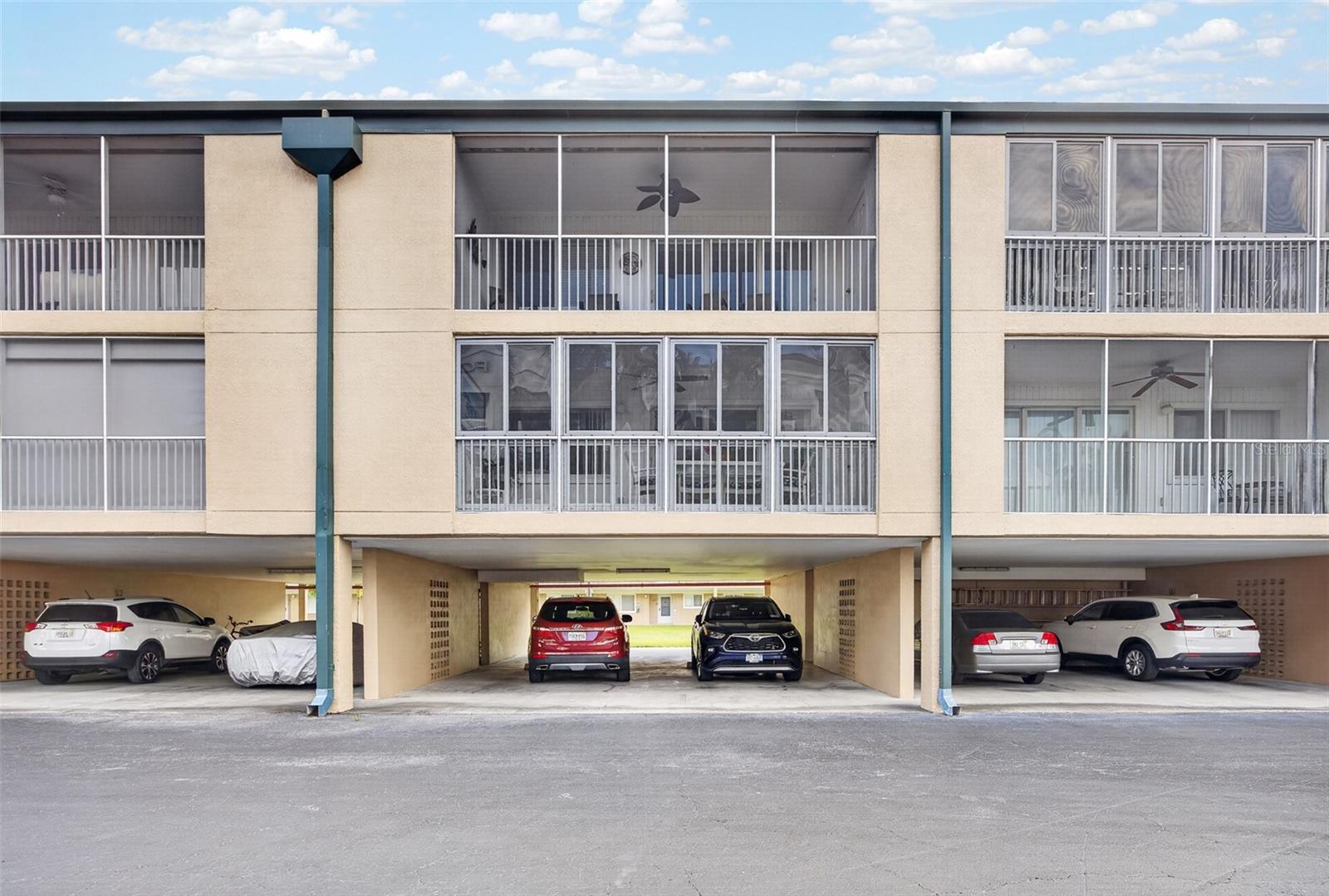 CHARLEVOI - Residential