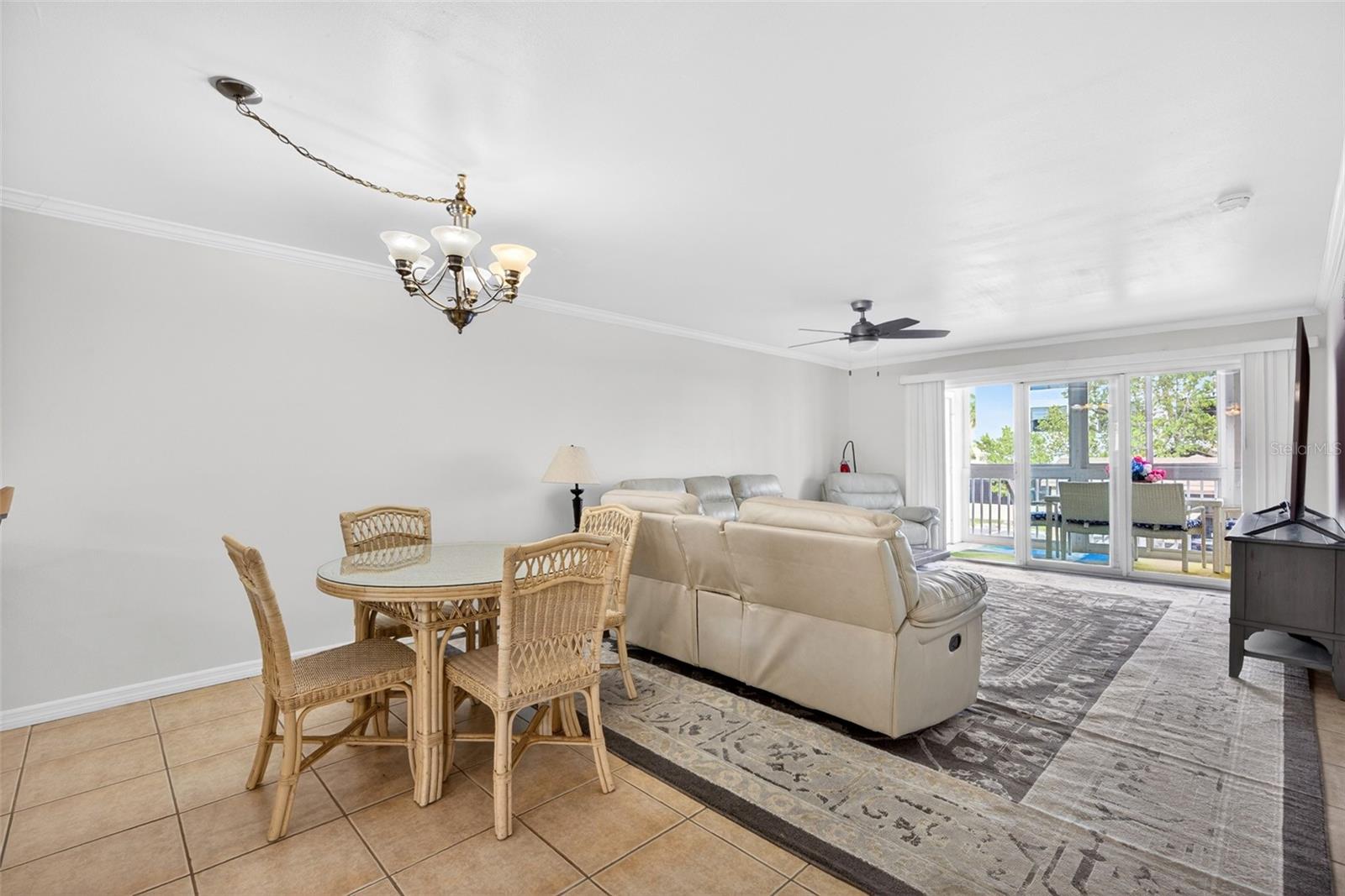 CHARLEVOI - Residential