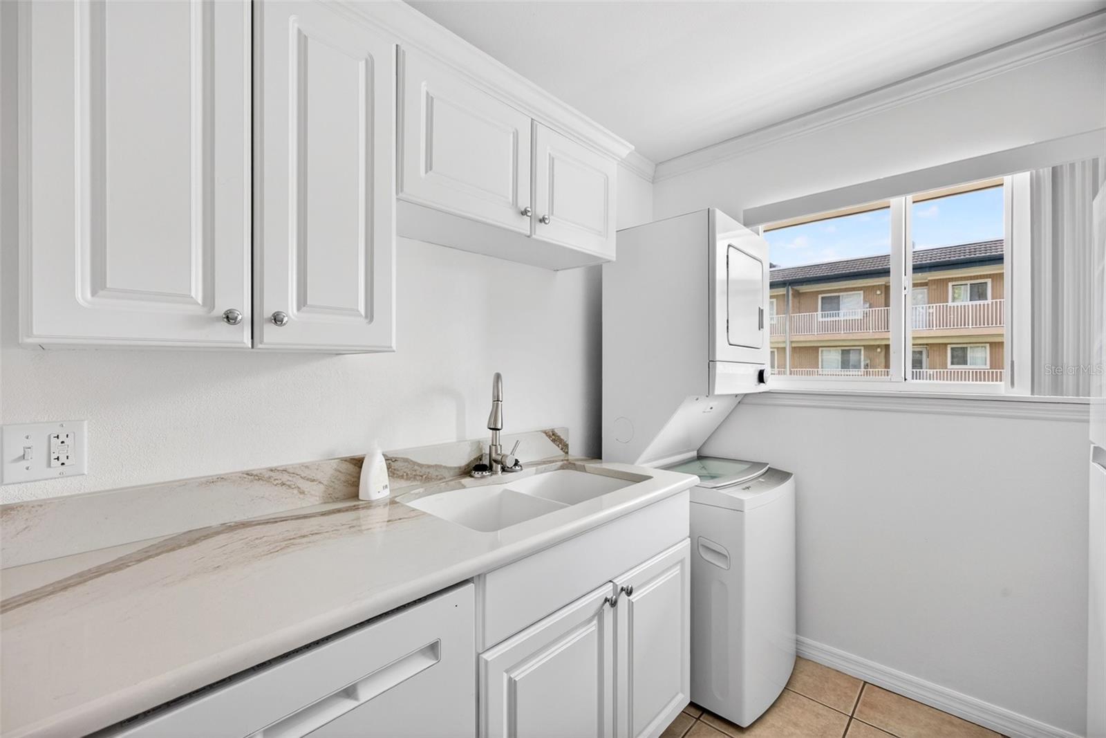 CHARLEVOI - Residential