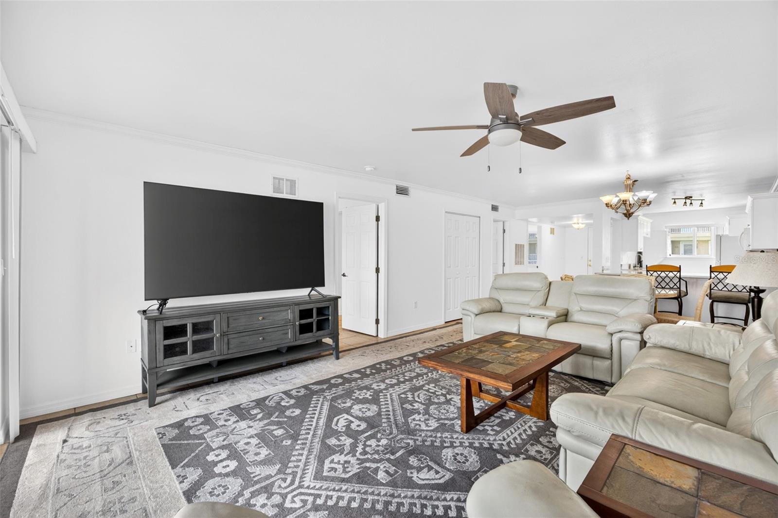 CHARLEVOI - Residential