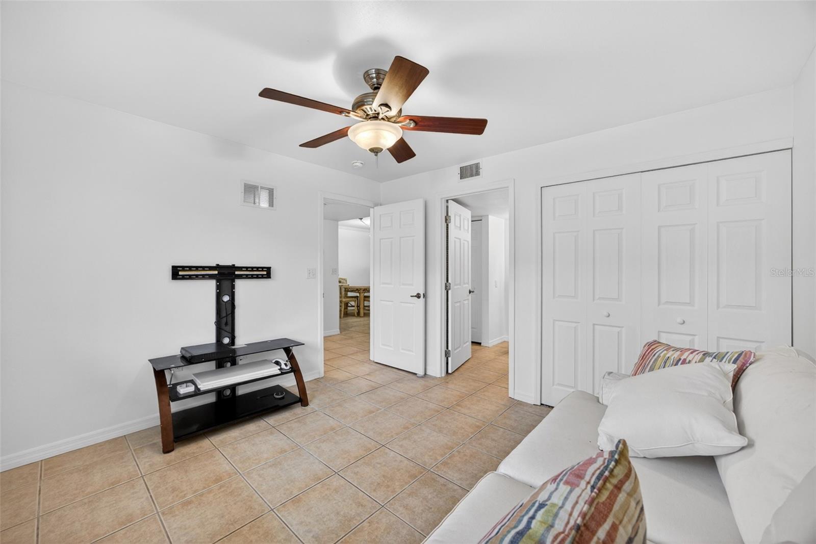 CHARLEVOI - Residential