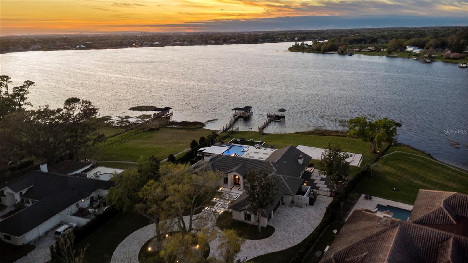 LAKE CRESCENT RESERVE - Residential