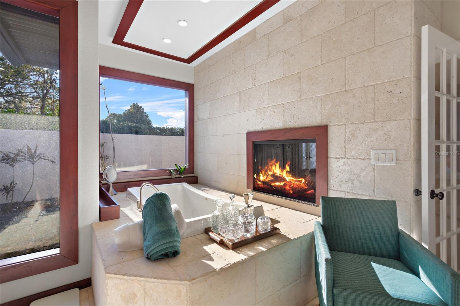 LAKE CRESCENT RESERVE - Residential