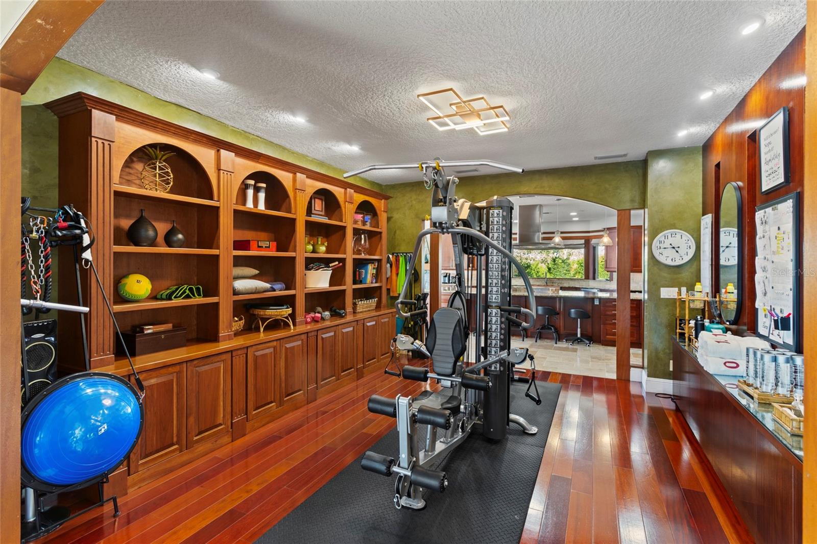 LAKE CRESCENT RESERVE - Residential