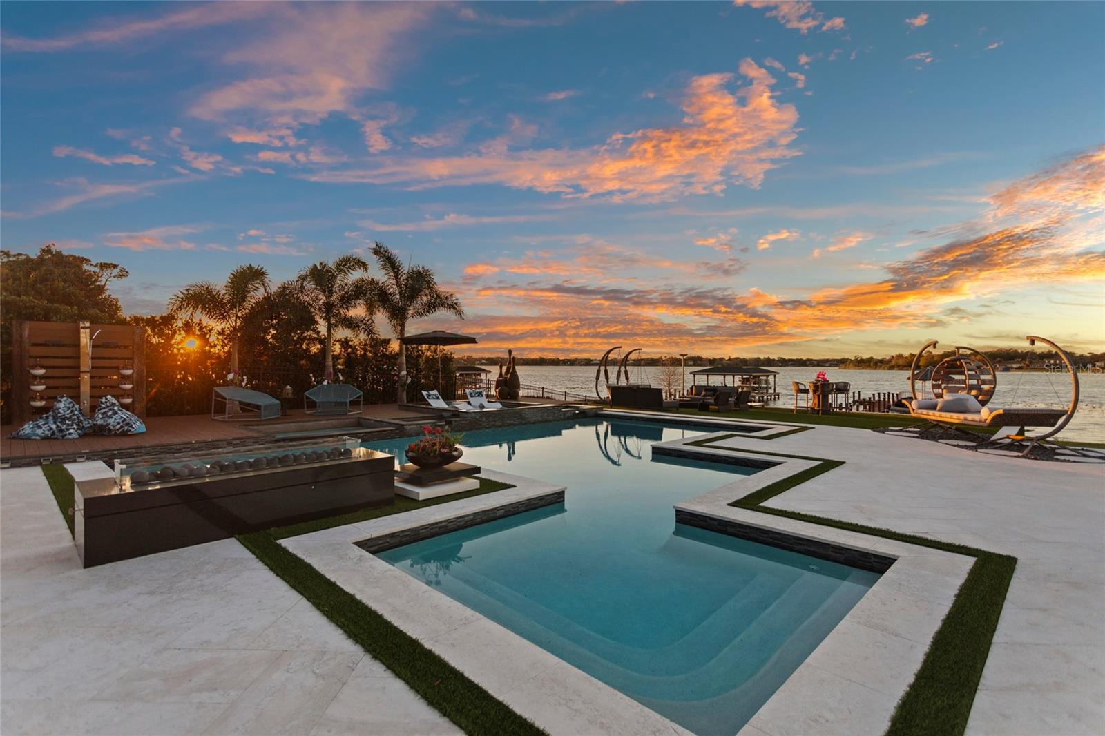 LAKE CRESCENT RESERVE - Residential