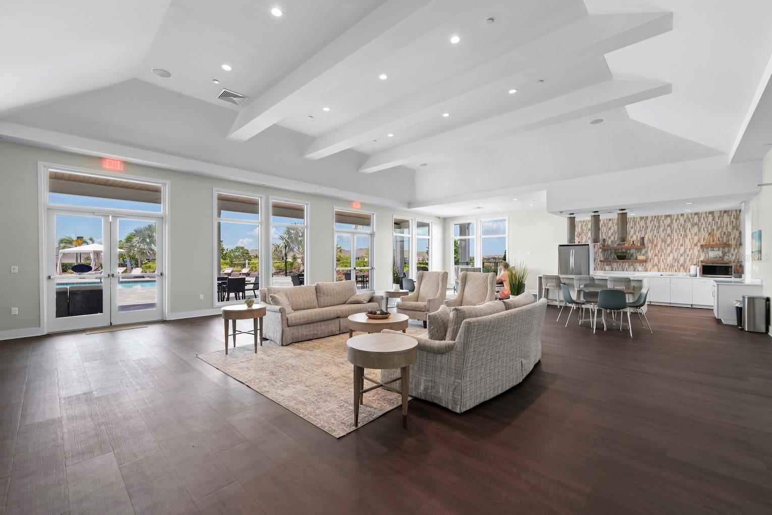 COVE AT WEST PORT - Residential