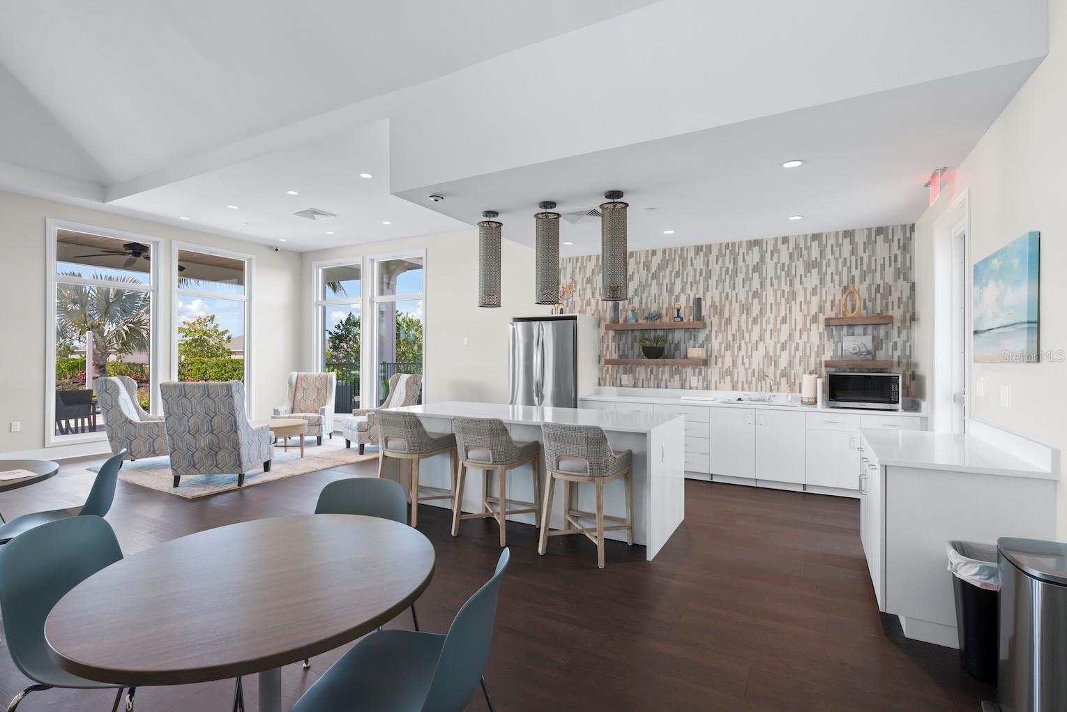 COVE AT WEST PORT - Residential