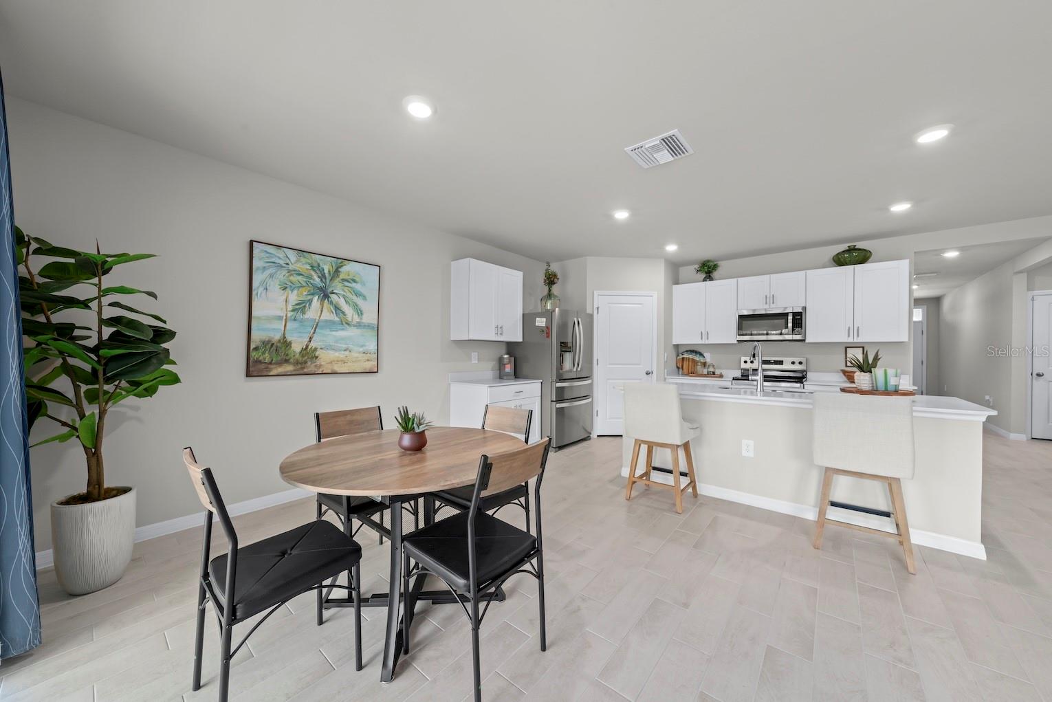 COVE AT WEST PORT - Residential