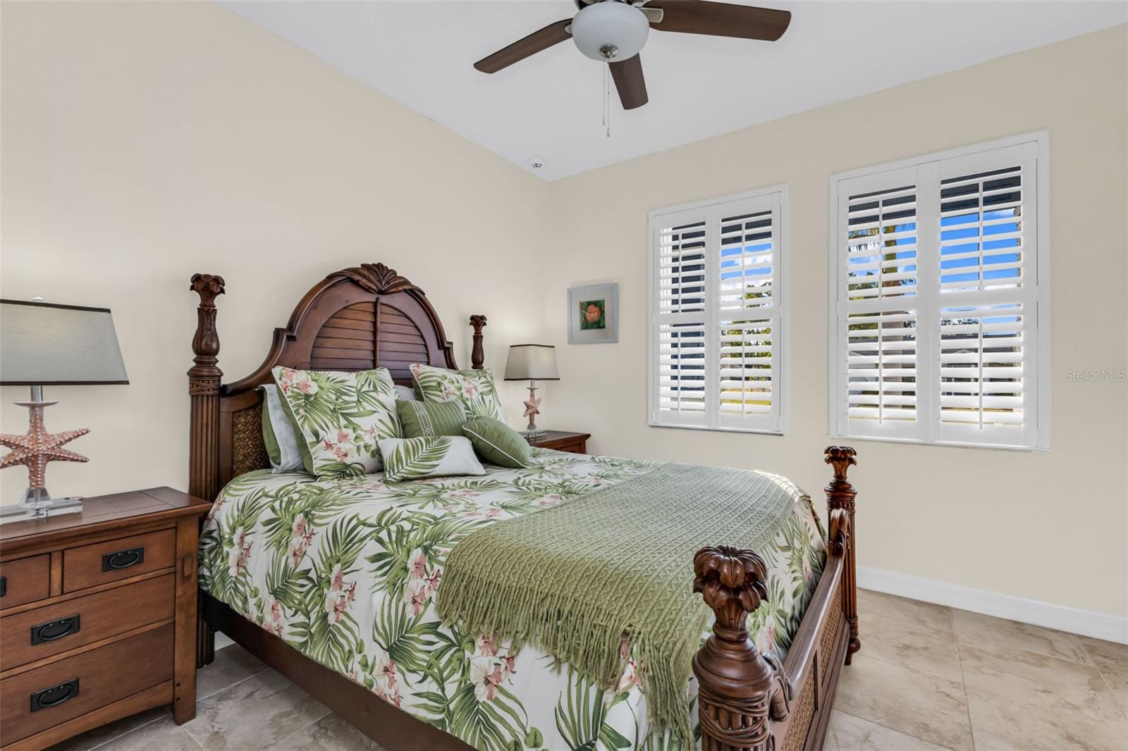 PUNTA GORDA ISLES SEC 16 - Residential