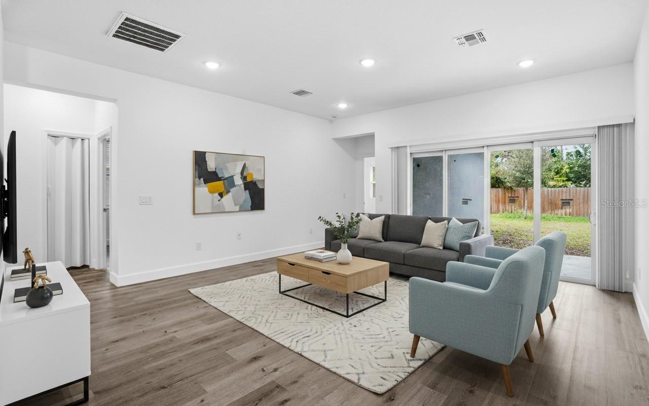 CHAMBERS 1ST ADD TO HOLLYWOOD - Residential