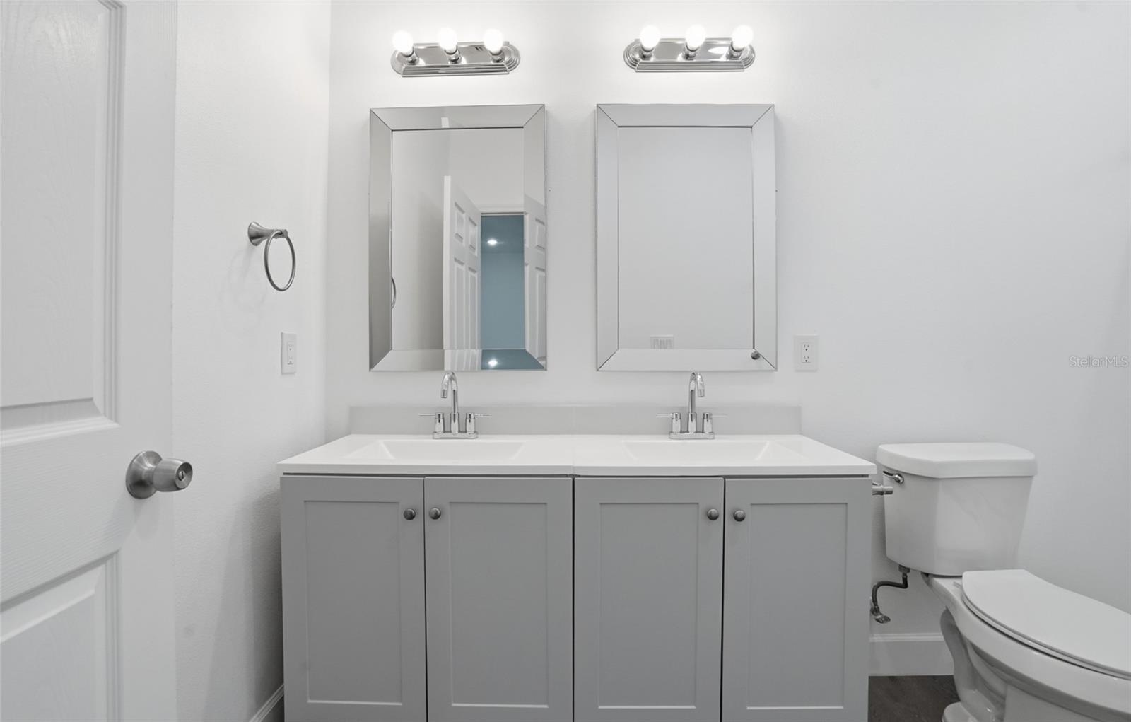 CHAMBERS 1ST ADD TO HOLLYWOOD - Residential