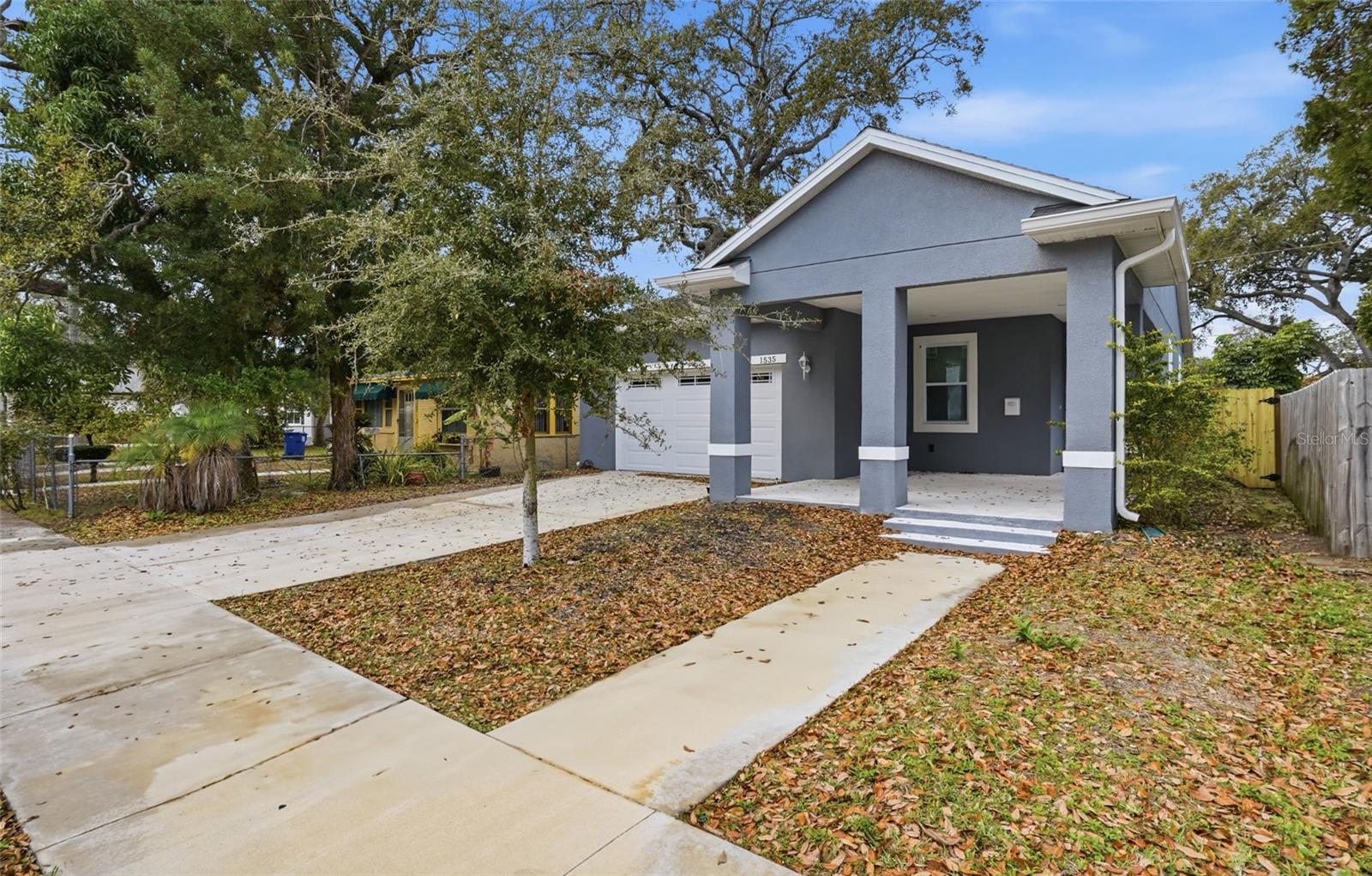 CHAMBERS 1ST ADD TO HOLLYWOOD - Residential