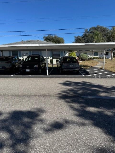 CAMBRIDGE B CONDO - Residential