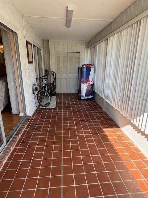 CAMBRIDGE B CONDO - Residential