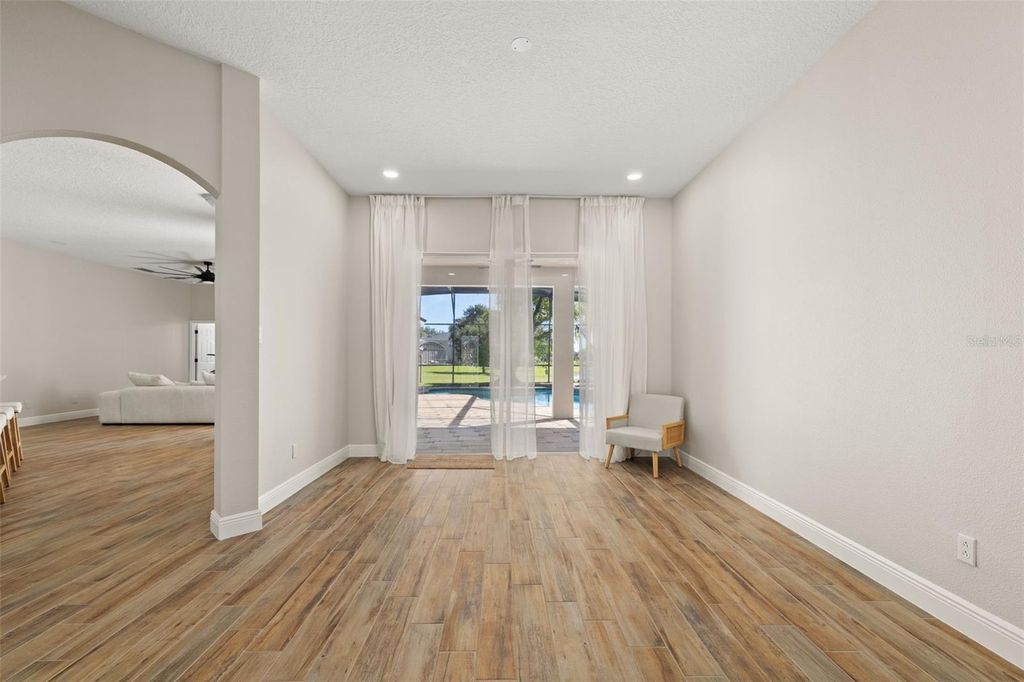 Photo of 3146 Twisted Oak Loop, Kissimmee, FL 34744 (MLS # S5136707)