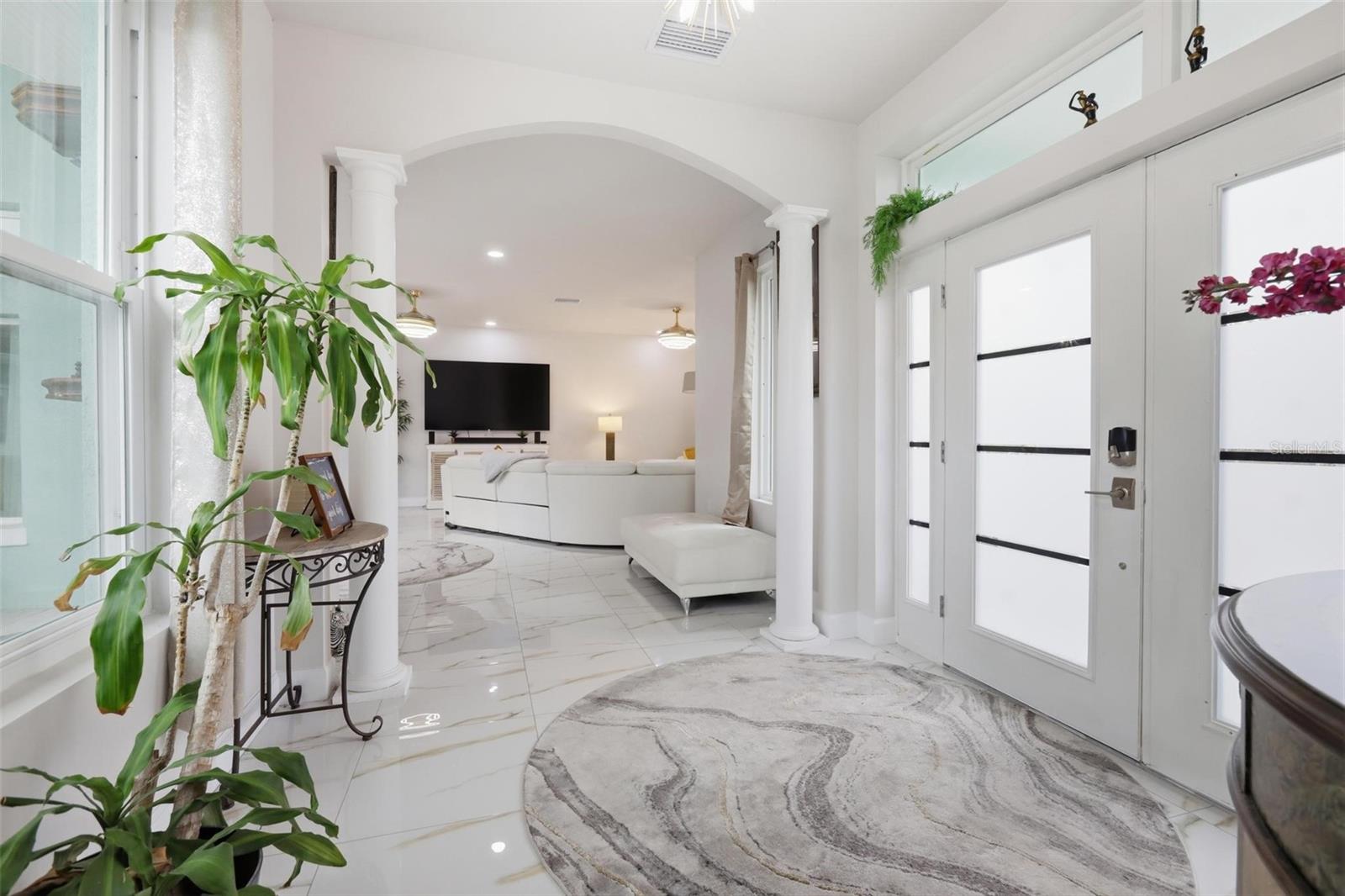 1026 W BERESFORD ROAD