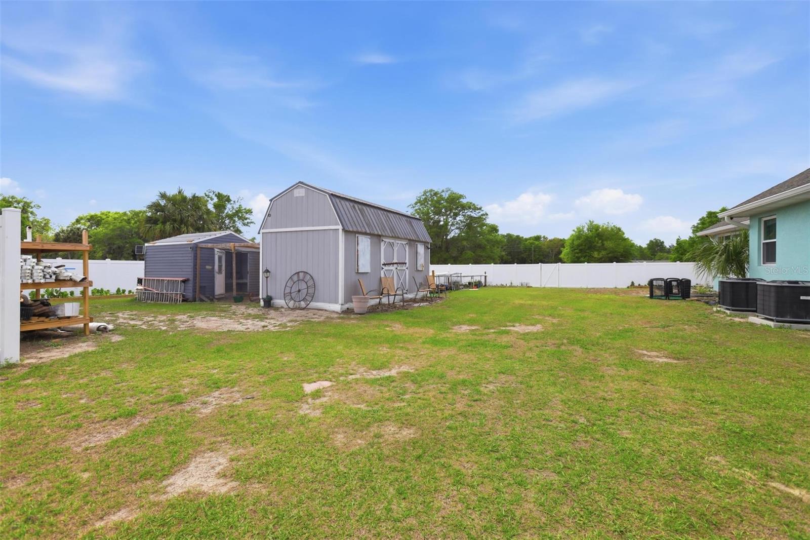 LATITUDE/DAYTONA BEACH CLOAR - Residential