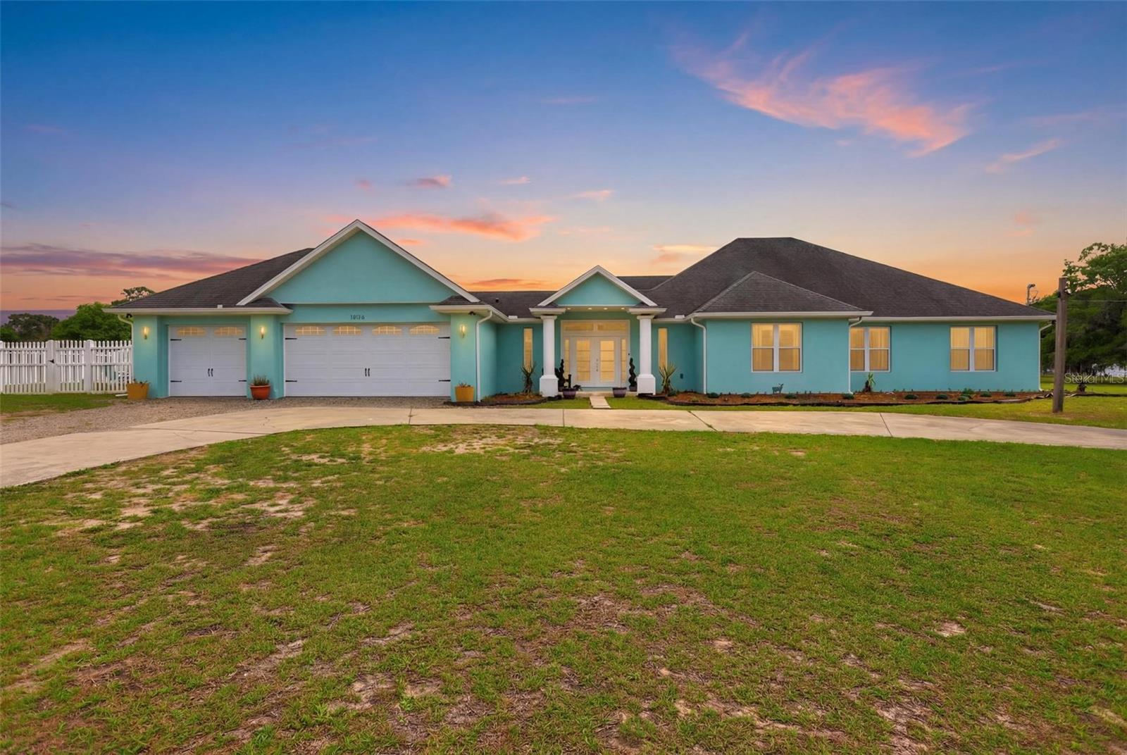 LATITUDE/DAYTONA BEACH CLOAR - Residential