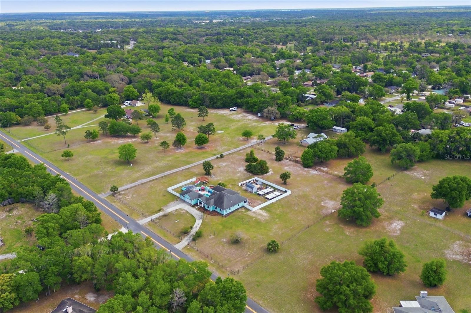 LATITUDE/DAYTONA BEACH CLOAR - Residential