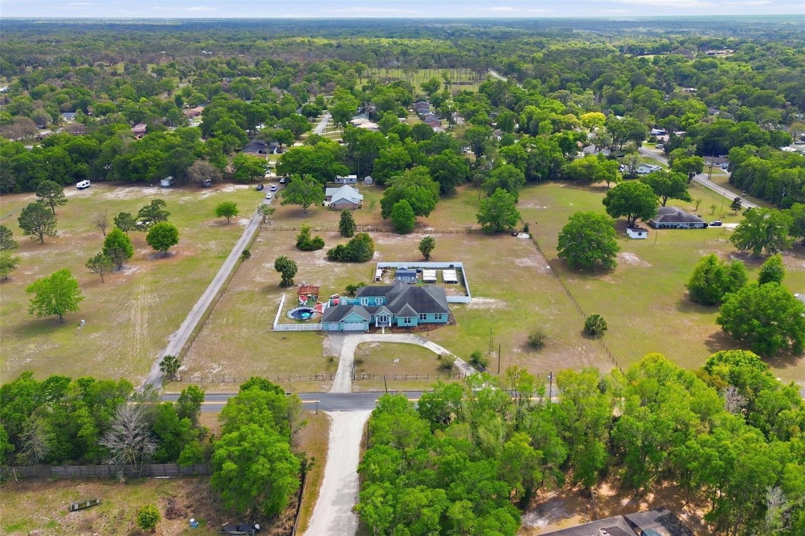LATITUDE/DAYTONA BEACH CLOAR - Residential