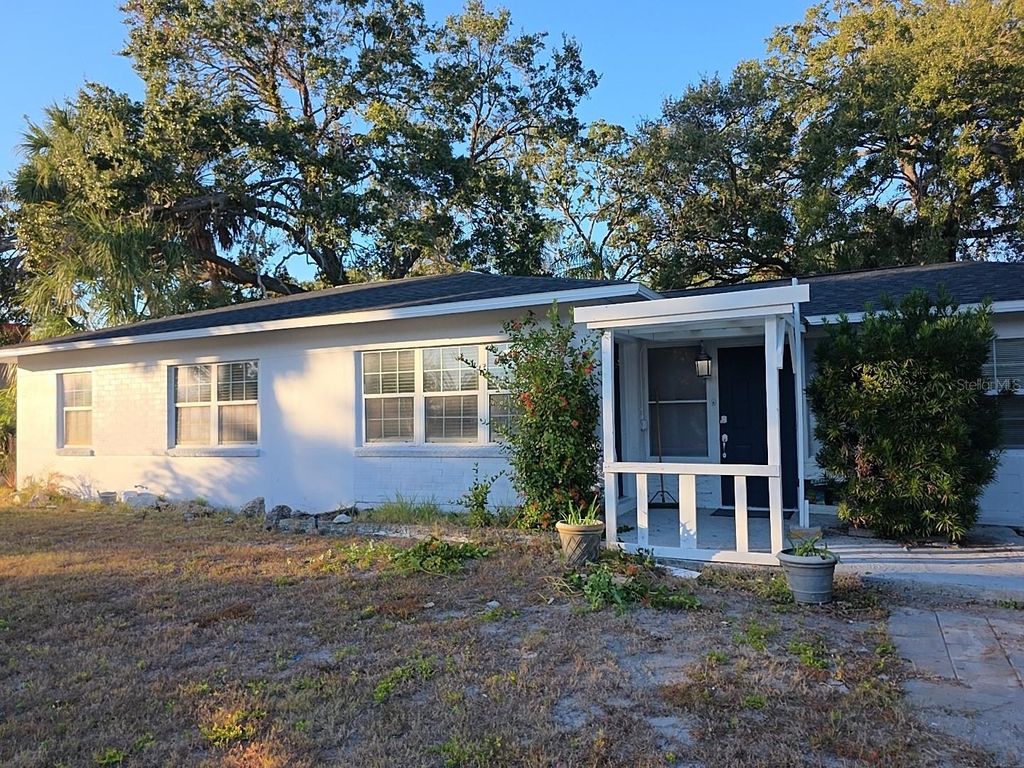 Photo of 4713 W El Prado Boulevard, Tampa, FL 33629 (MLS # TB8460654)