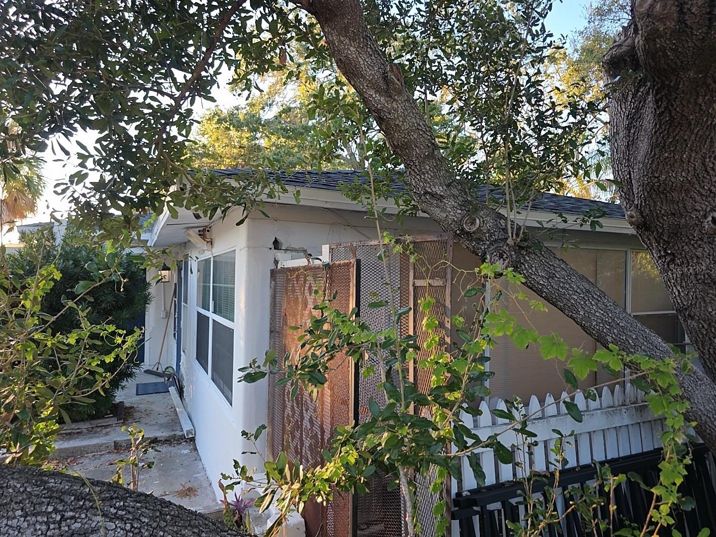 BEL MAR UNIT 2 - Residential Lease