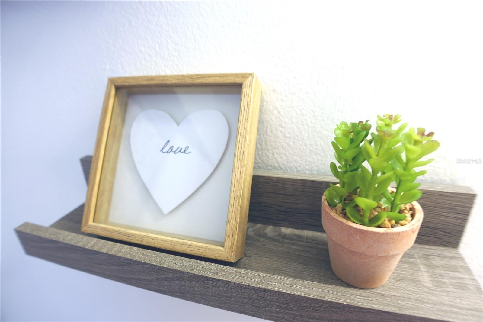 BVL UNIT 6 5TH ADD - Residential Lease