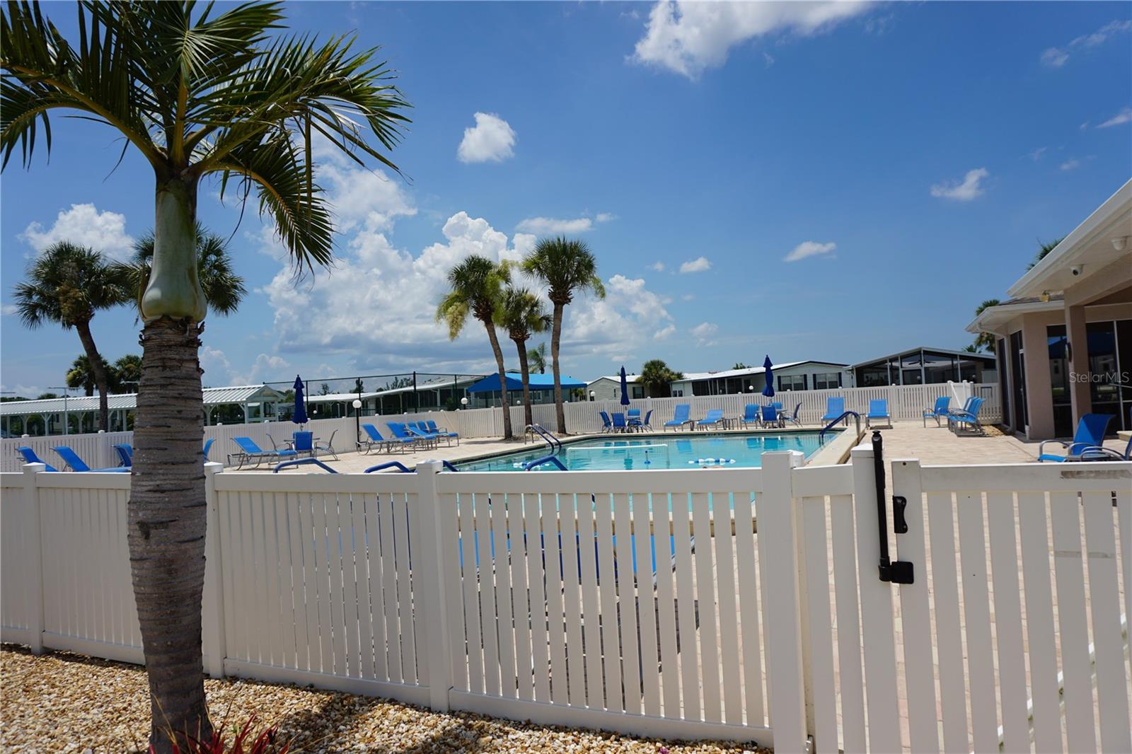 LAZY RIVER MHP - Residential