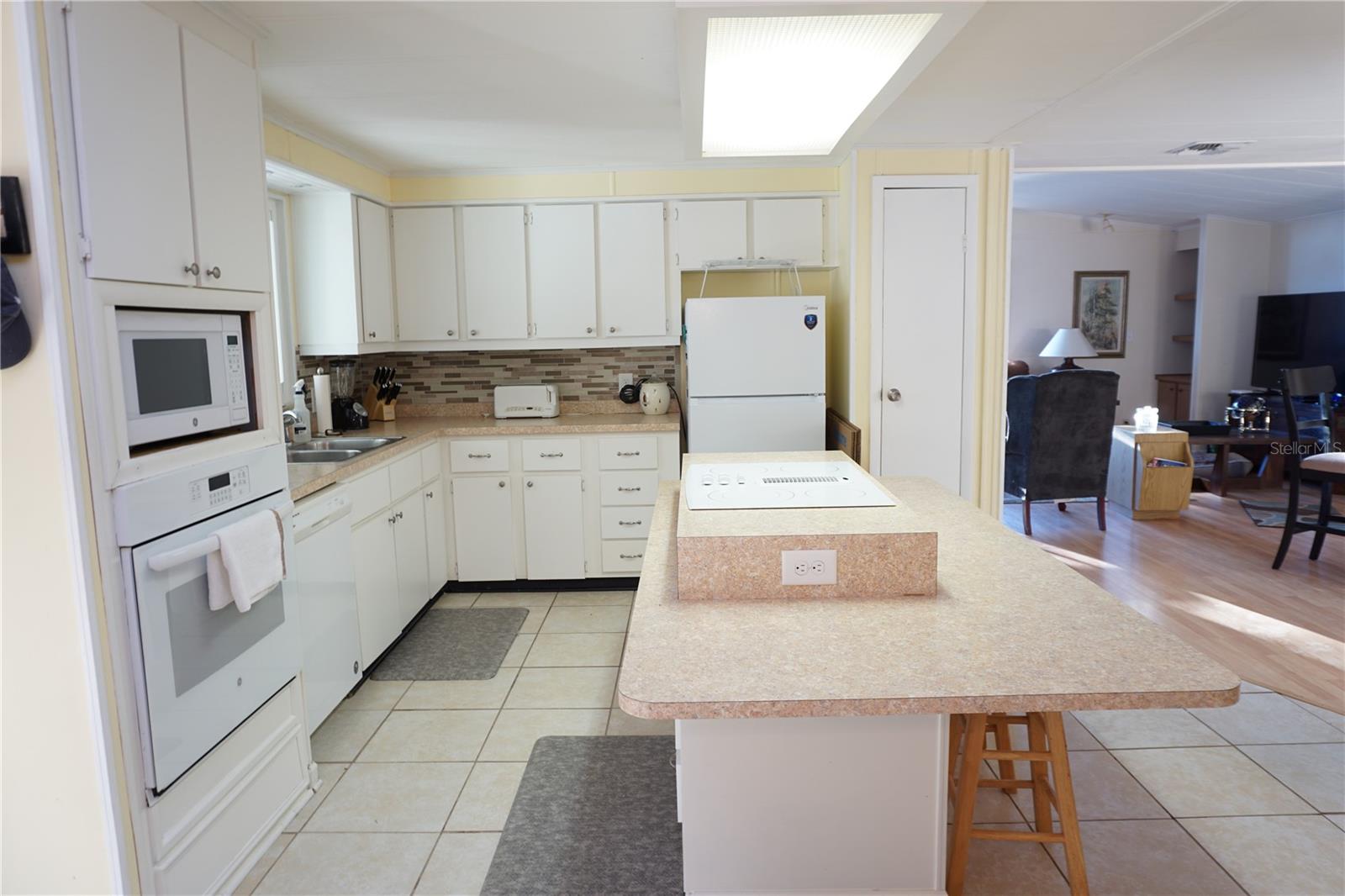 LAZY RIVER MHP - Residential