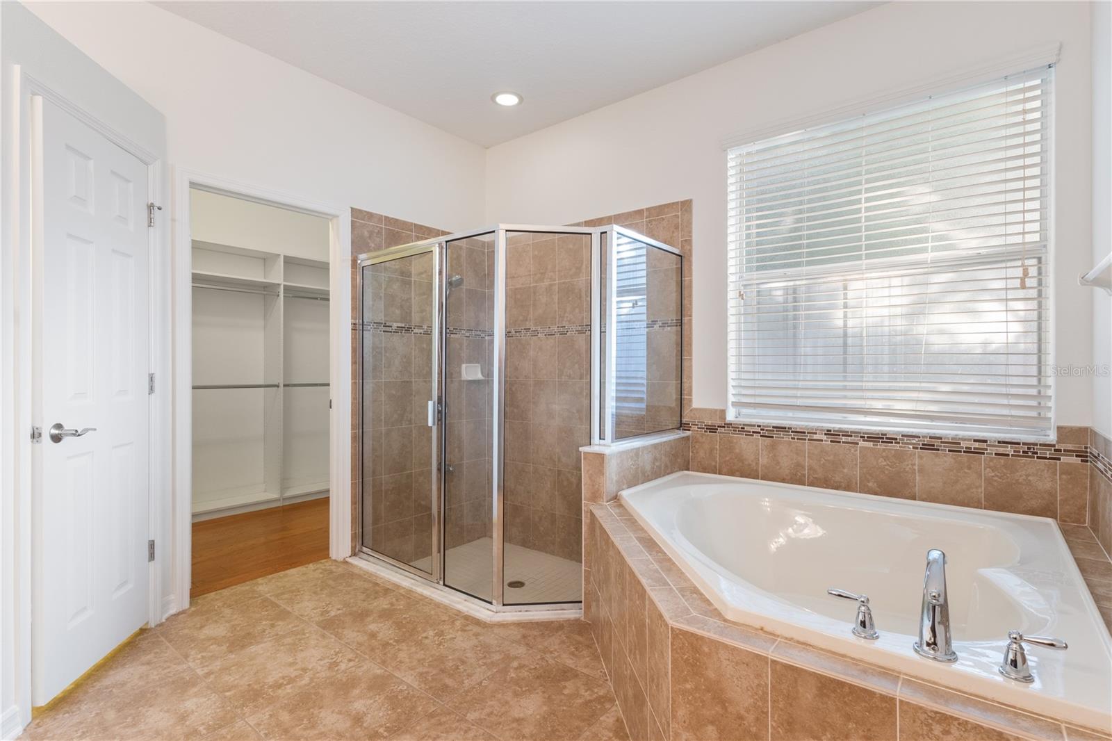 EASTON PARK PH 1 - Residential