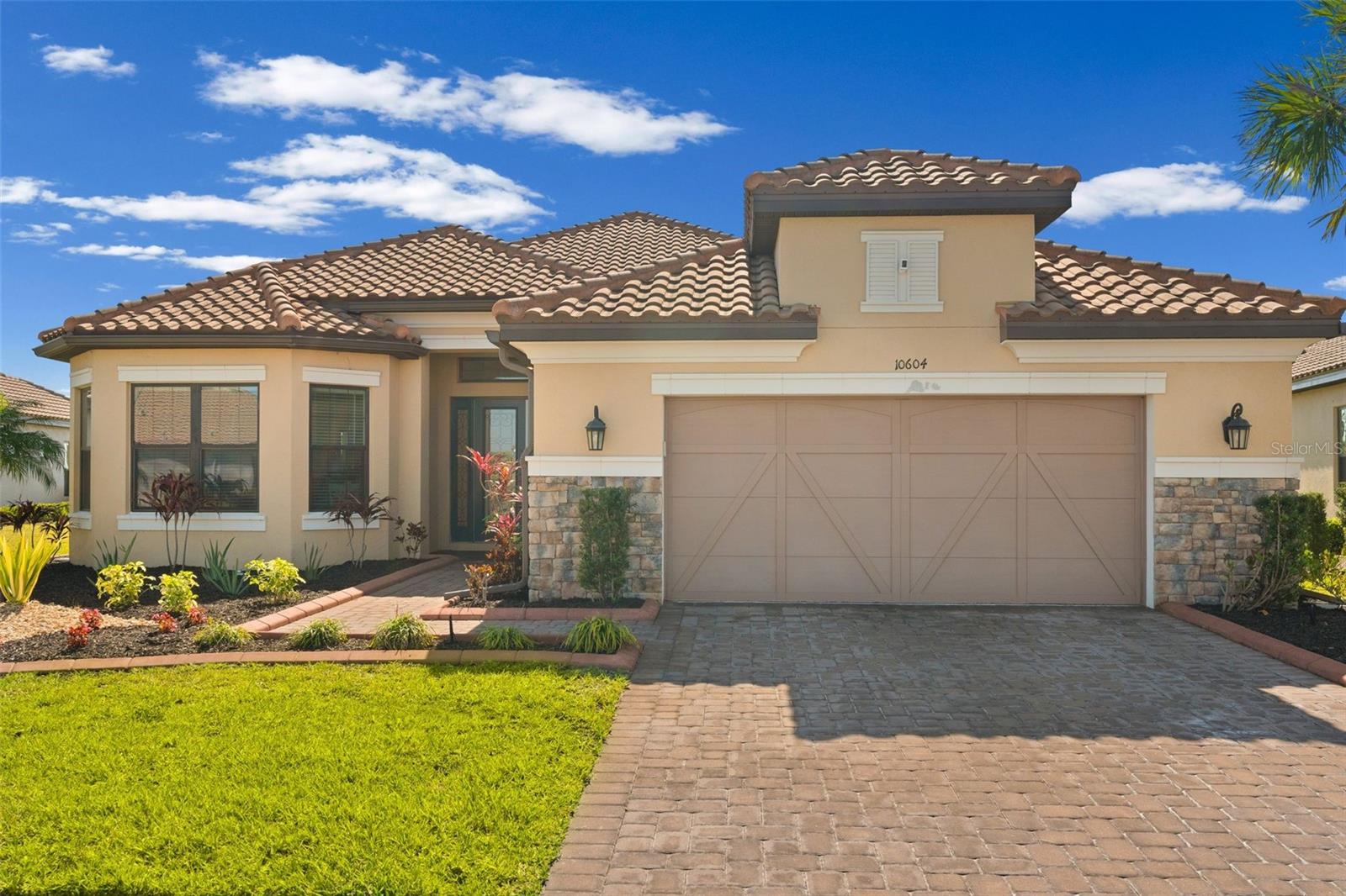 10604 WICKER PARK PLACE