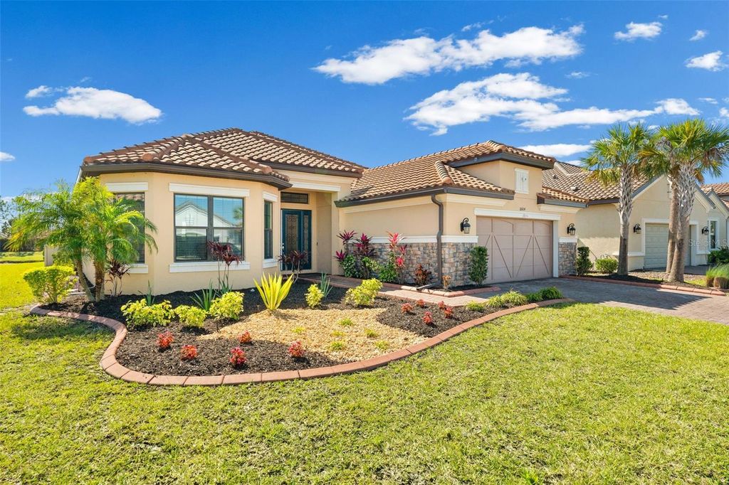 Photo of 10604 Wicker Park Place, Palmetto, FL 34221 (MLS # A4684164)