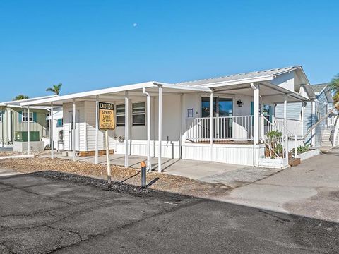 A home in LONGBOAT KEY