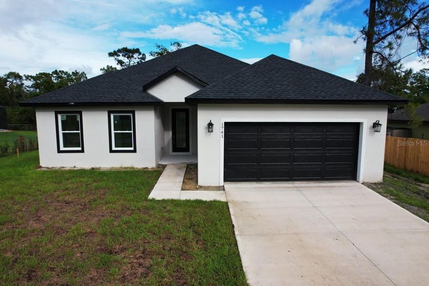 Welcome to this Fantastic 3 bedrooms and 3 bathrooms brand new house close to shopping, restaurants, Stetson University and Major Highways. This house offers open concept floor plan, tall and tray ceilings, 2 master rooms with shower. Kitchen includes stainless steel appliances, 42 inches cabinets and Quartz countertops in kitchen and bathrooms and a large covered lanai in the back. 
This house is a must see!!