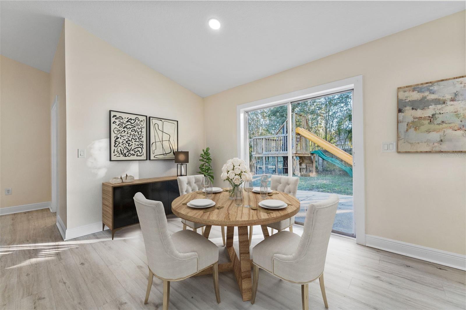 SPRING HILL - Residential