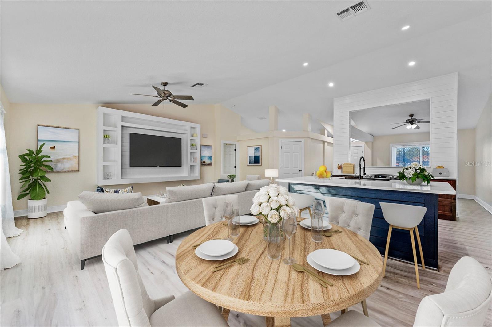 SPRING HILL - Residential