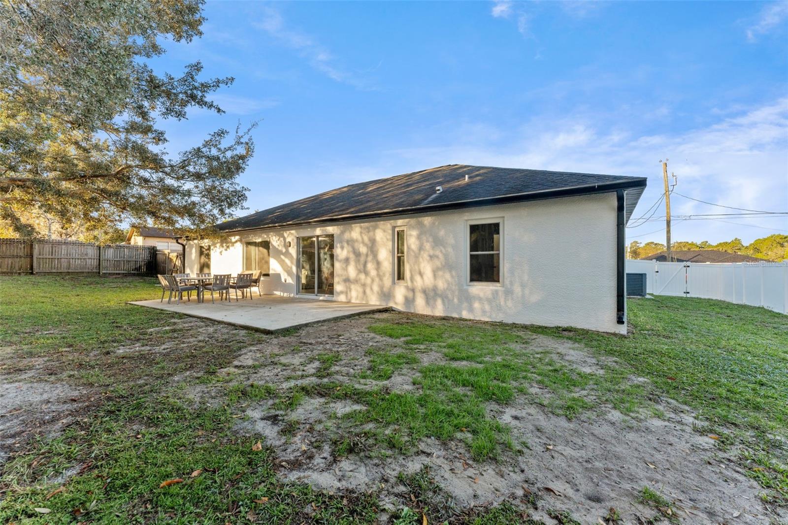 SPRING HILL - Residential