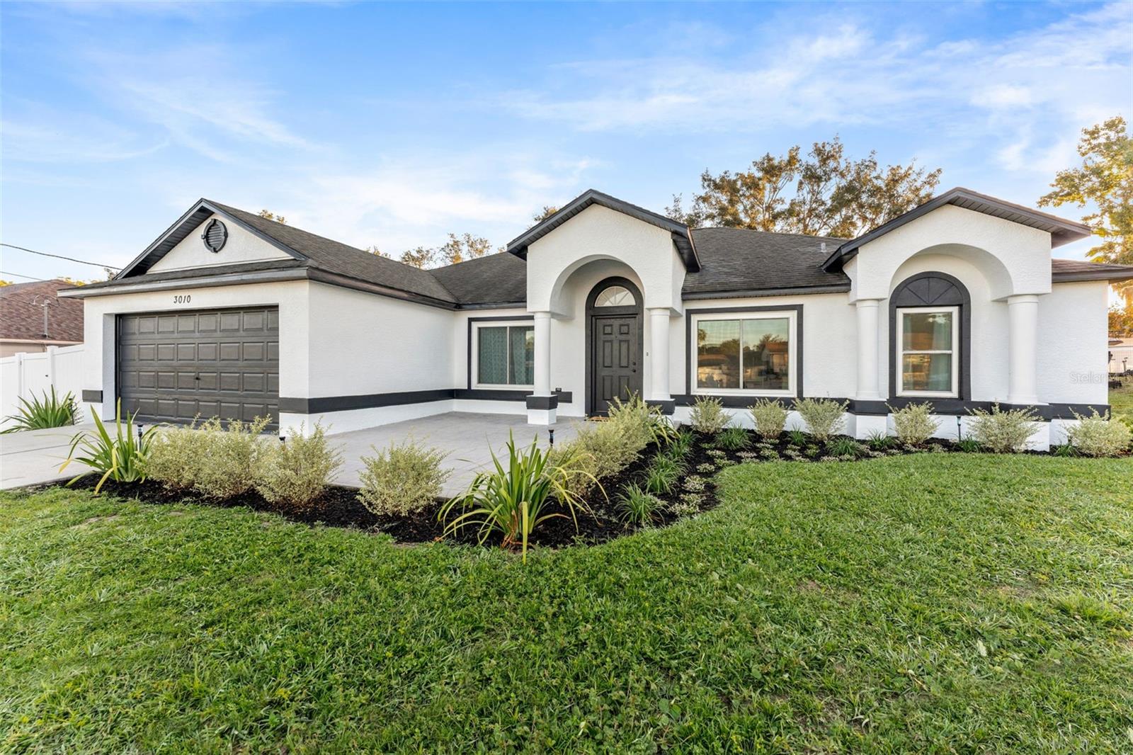 Casas a venda 1 - Jen Dantas 3010 LACKLAND AVENUE