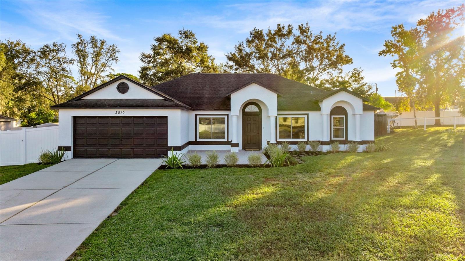 SPRING HILL - Residential