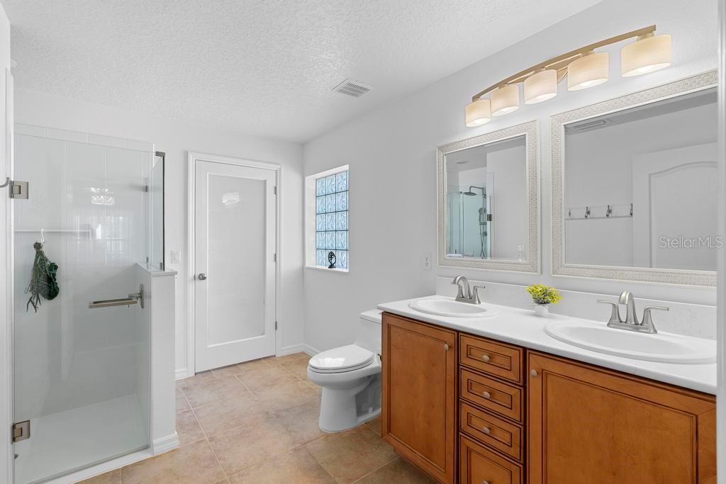 OAKHURST GOLF ESTATES - Residential