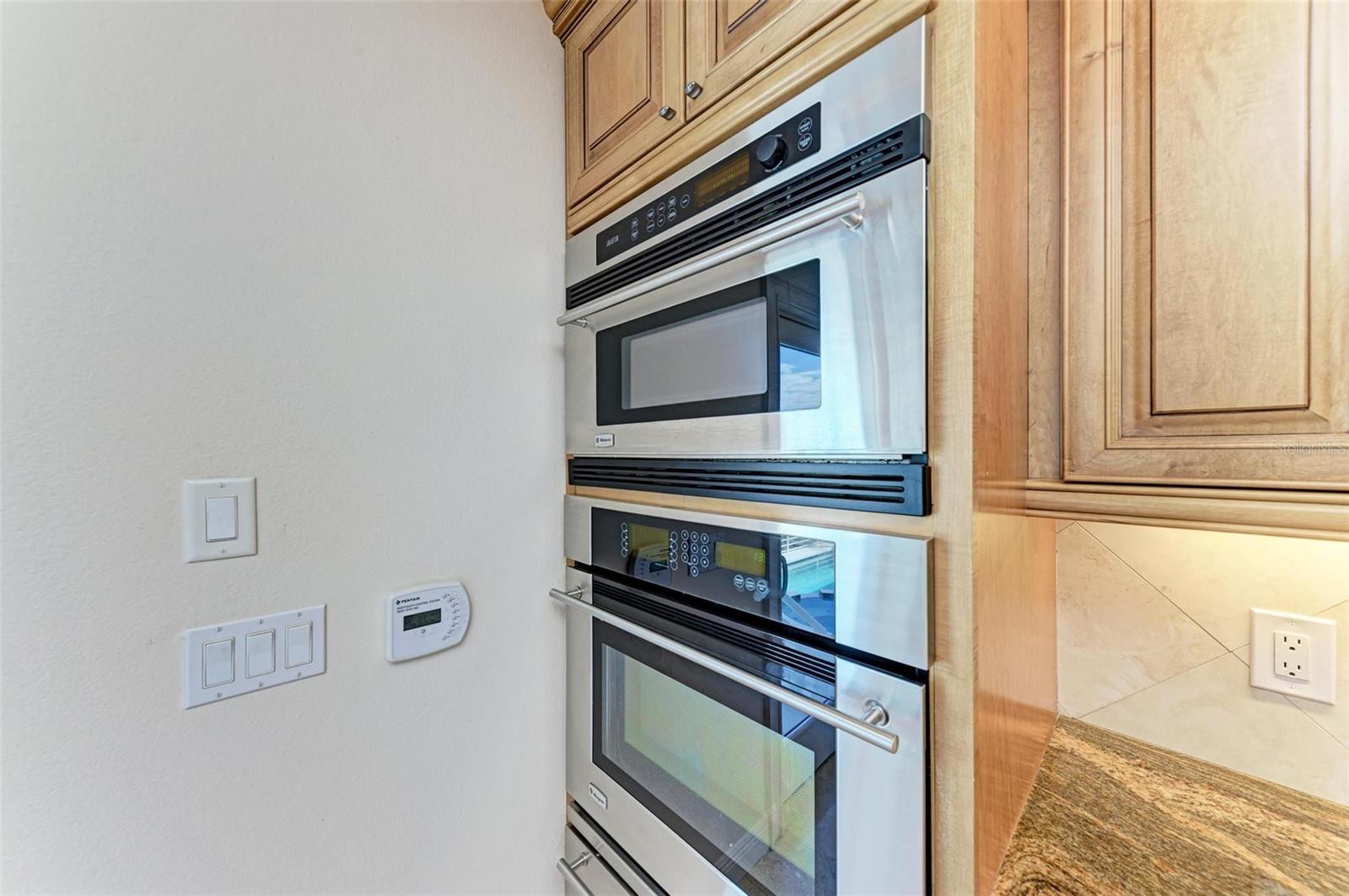 KEY ROYALE 21ST ADD - Residential