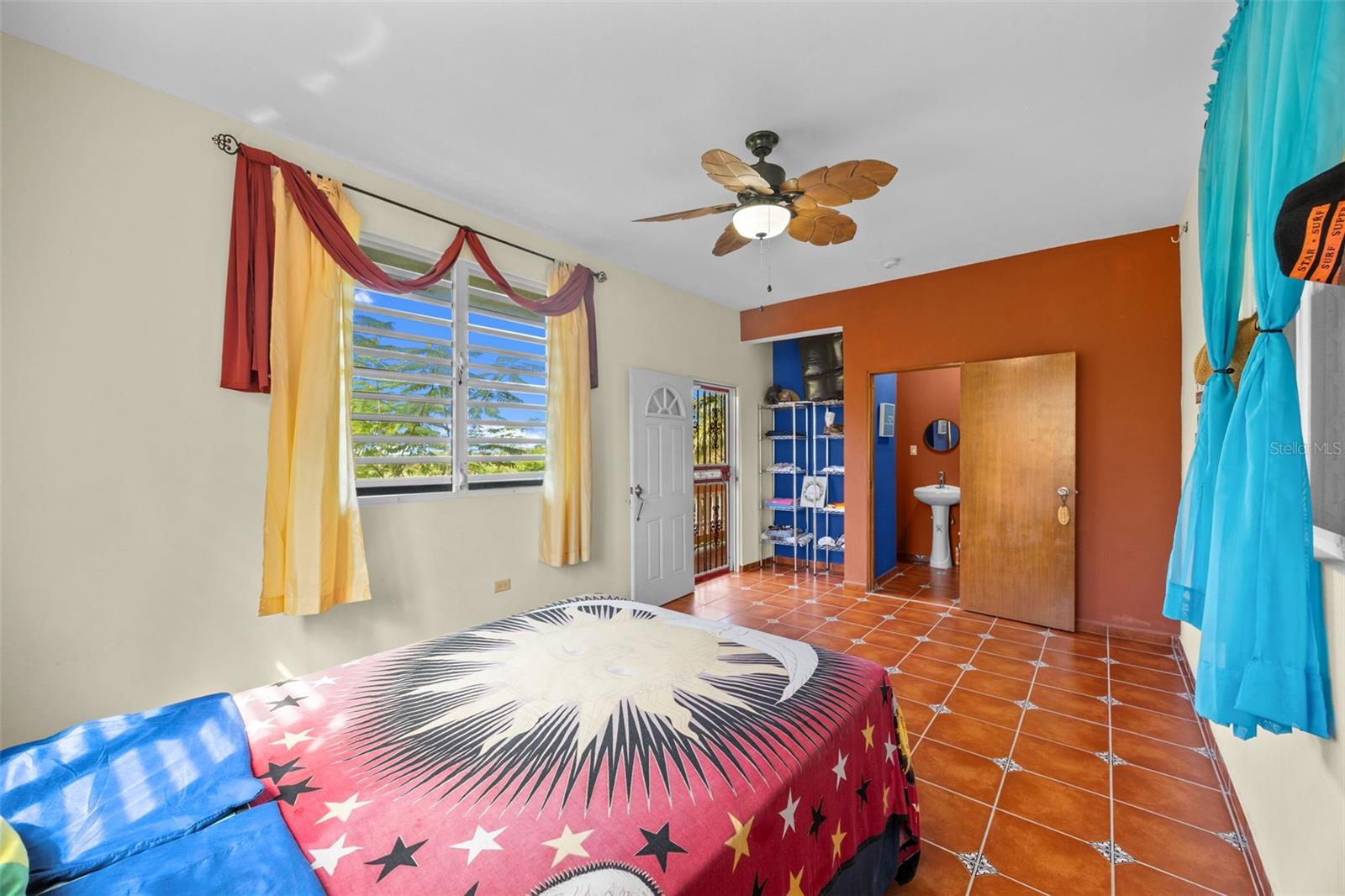 BARRIO ENSENADA - Residential