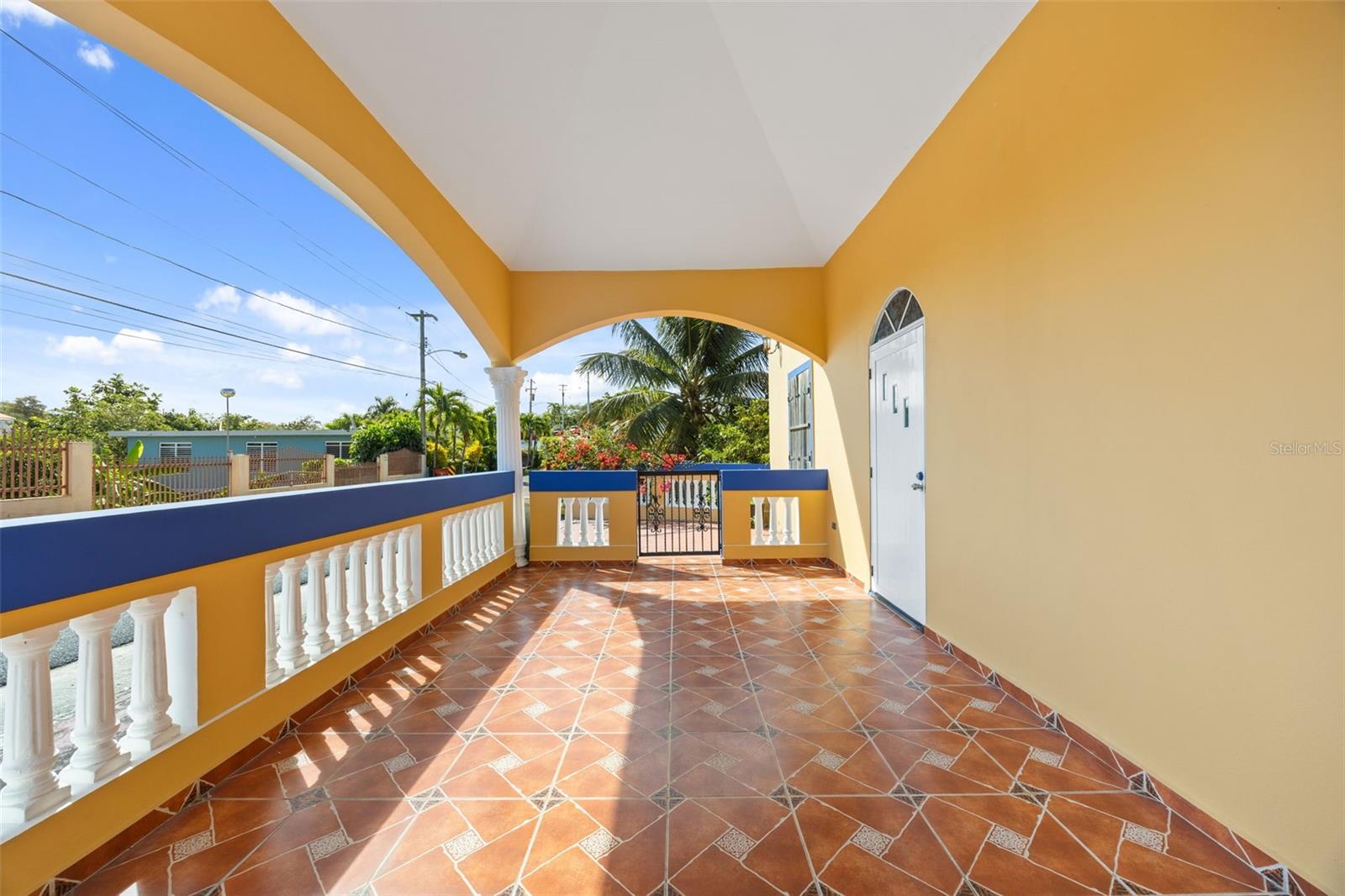 BARRIO ENSENADA - Residential