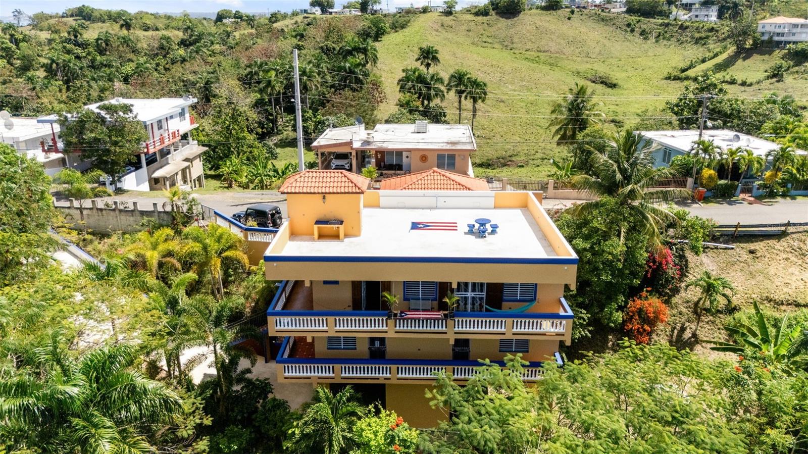 BARRIO ENSENADA - Residential