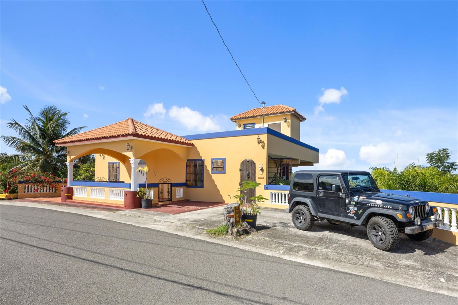 BARRIO ENSENADA - Residential