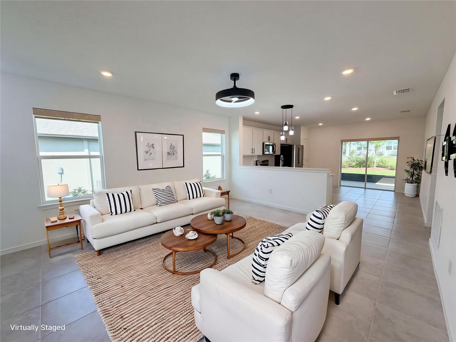 STONE CRK BY DEL WEBB SUNDANCE - Residential