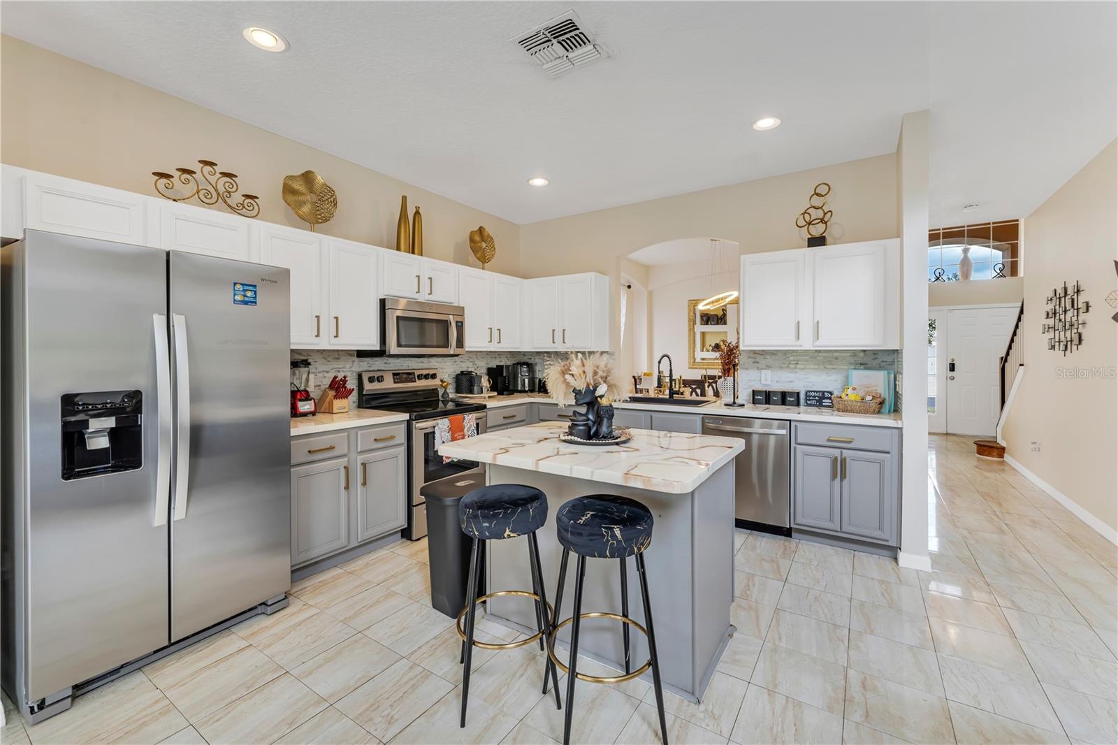 2736 LIDO KEY DRIVE